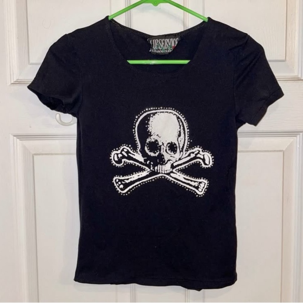 MAJOR ISO LIP SERVICE black & white skull top